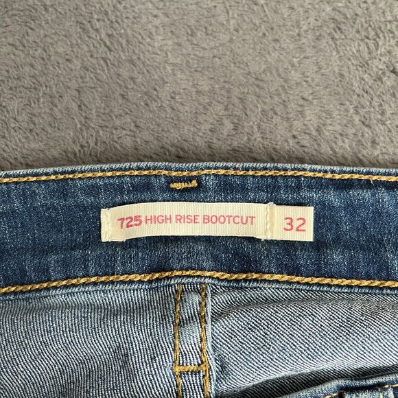 Levi's 725 Waterless High Rise Bootcut Blue Flared Denim Jeans Women's Size 32 - Picture 4 of 13